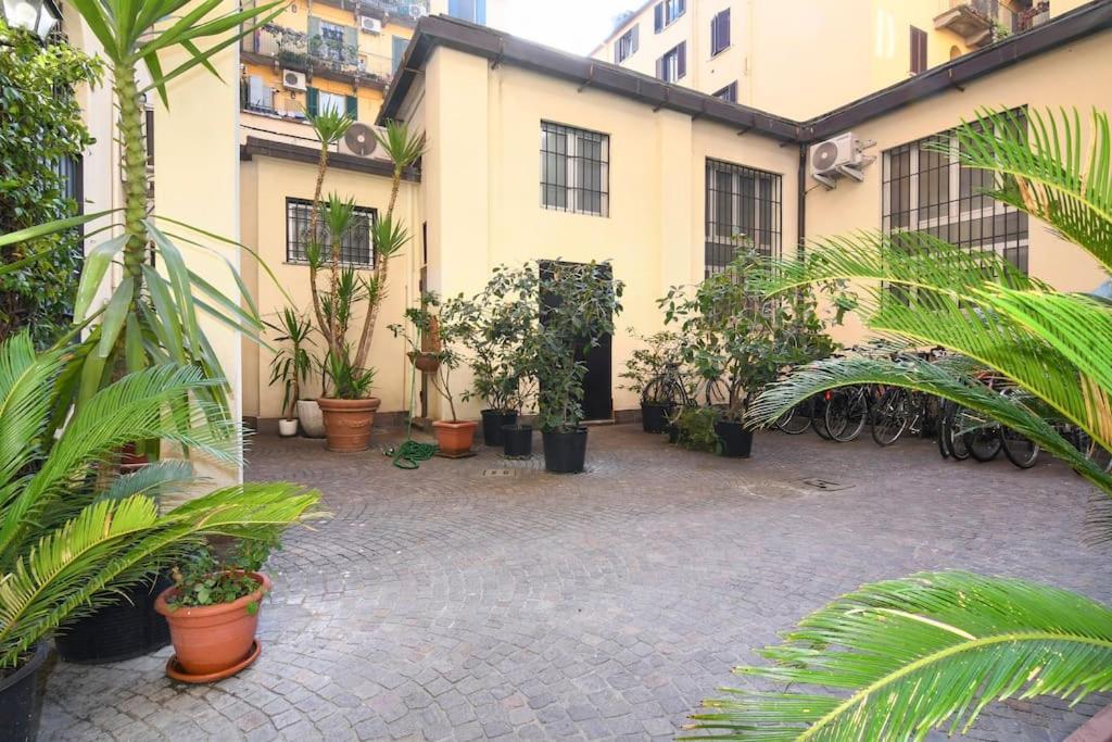 Апартаменты Porta Genova Bilocale Di Charme Милан Экстерьер фото